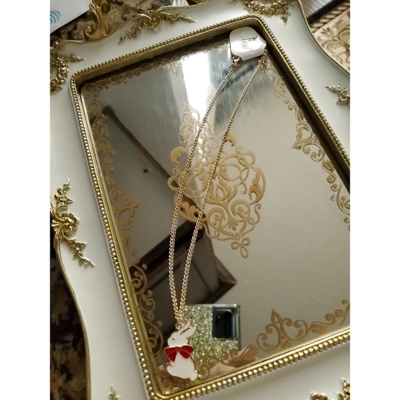 🎀🐰Alice in wonderland cute bunny necklace - Picture 6 of 9
